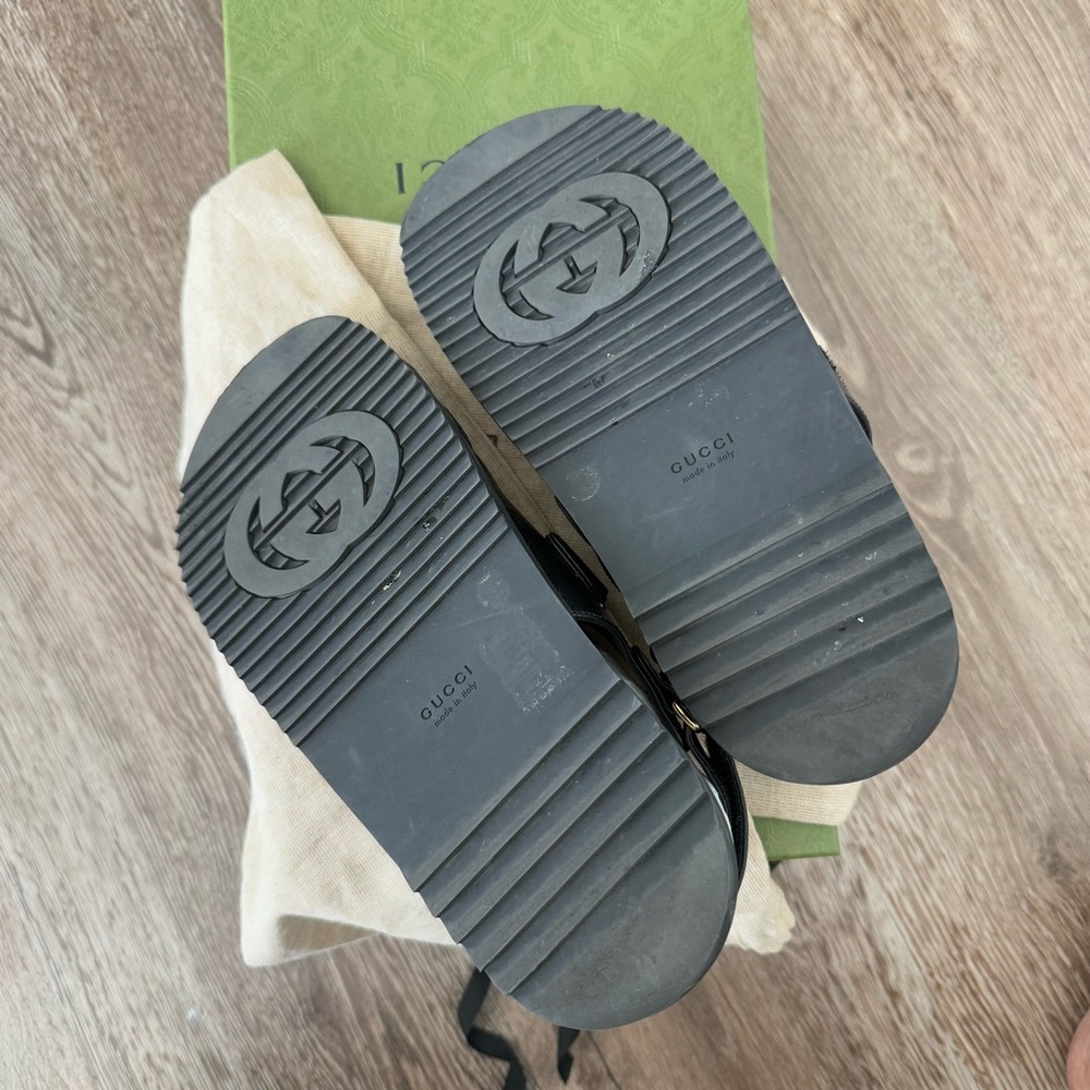Gucci Double G Sandals in Nero Black - Picture 11 of 11